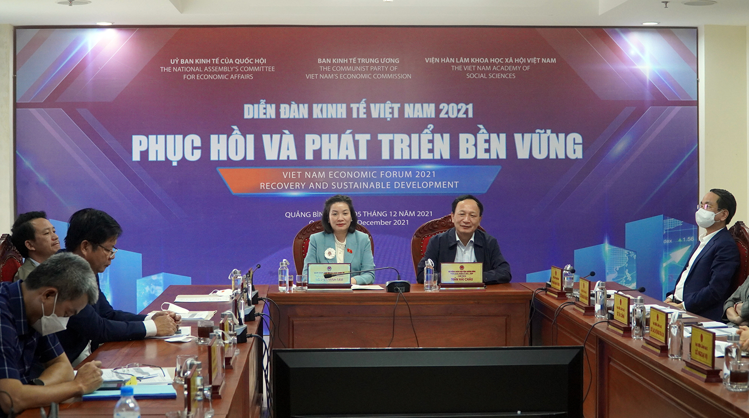 Phát huy các chính sách đúng và trúng, bảo đảm mục tiêu "Phục hồi và phát triển bền vững"