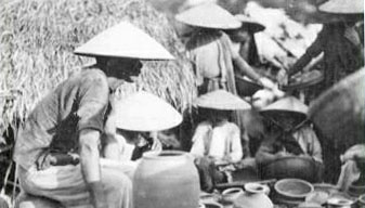Chợ Roòn phiên bốn xưa và nay