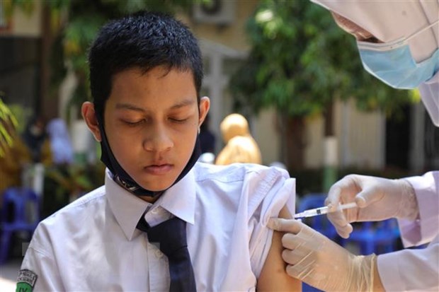 Chuyên gia đánh giá sự an toàn của việc tiêm phòng COVID-19 cho trẻ