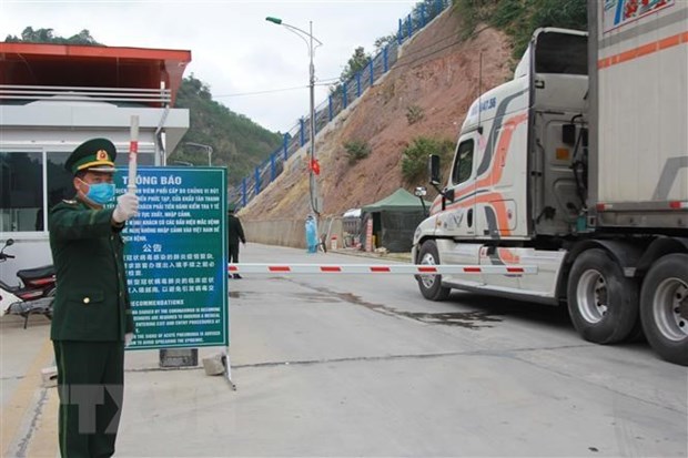 Phó Thủ tướng: Khắc phục tình trạng ùn tắc nông sản tại Lạng Sơn