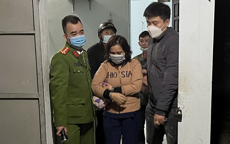 Bắt đối tượng tàng trữ trái phép 176 viên ma túy