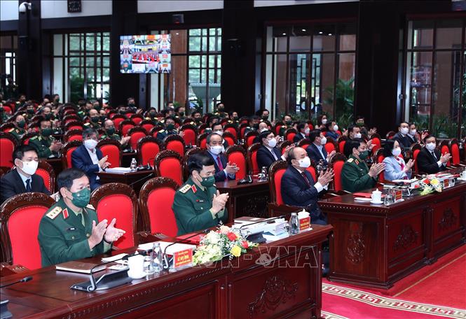 Chủ tịch nước Nguyễn Xuân Phúc dự Hội nghị Quân chính toàn quân năm 2021