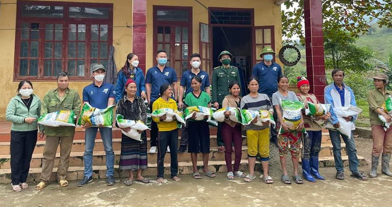 Chương trình "Áo ấm mùa đông" cho trẻ em vùng khó khăn