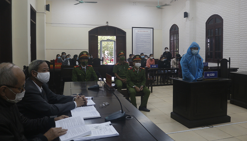 Tuyên phạt đối tượng lừa đảo 15 năm tù