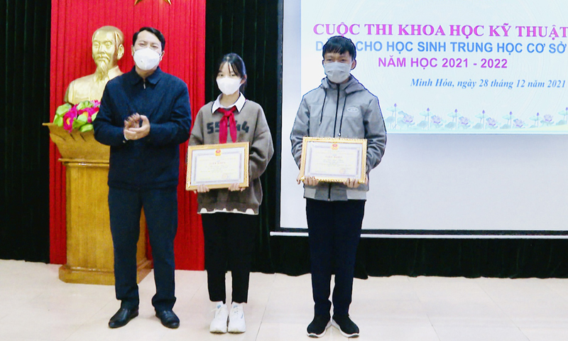 16 dự án của học sinh trung học cơ sở tham gia hội thi khoa học kỹ thuật