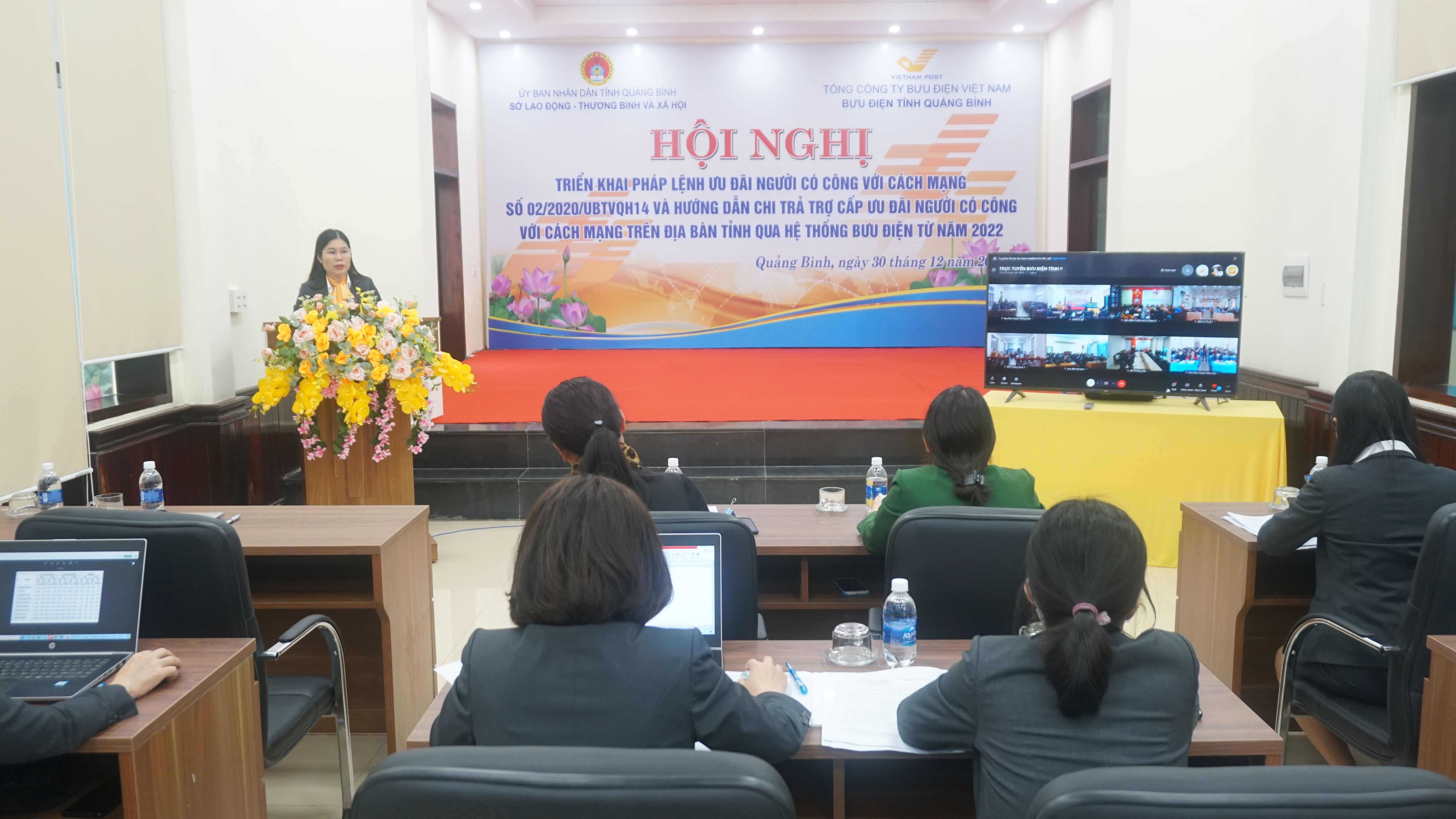 Từ ngày 1-1-2022, chi trả trợ cấp ưu đãi người có công qua hệ thống bưu điện