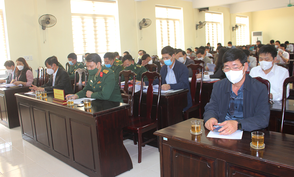 Bố Trạch: Tăng cường giải pháp xây dựng cơ sở vững mạnh toàn diện