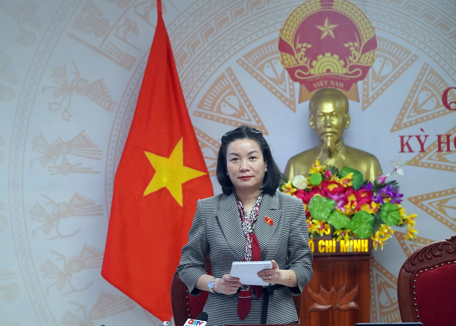 "Nghị quyết được thông qua sẽ khắc phục hạn chế, bất cập của nền kinh tế hiện hành"