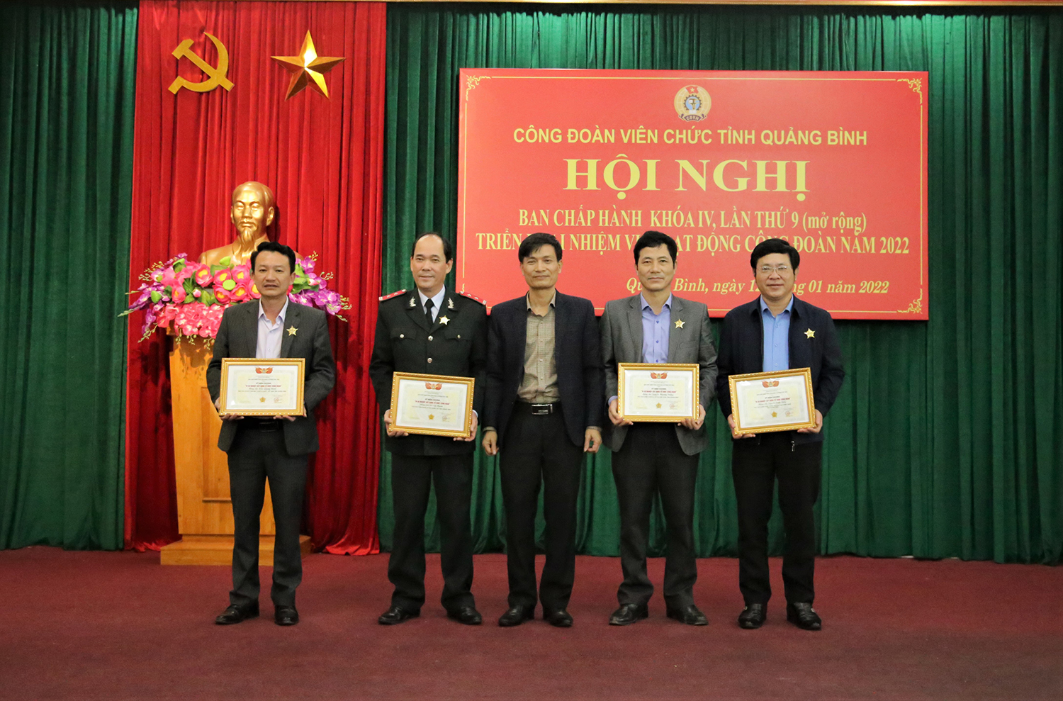 Triển khai nhiệm vụ năm 2022