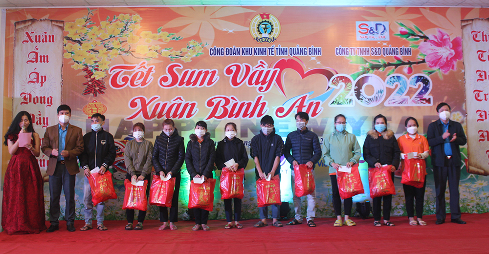 Tổ chức chương trình "Tết sum vầy-Xuân bình an"
