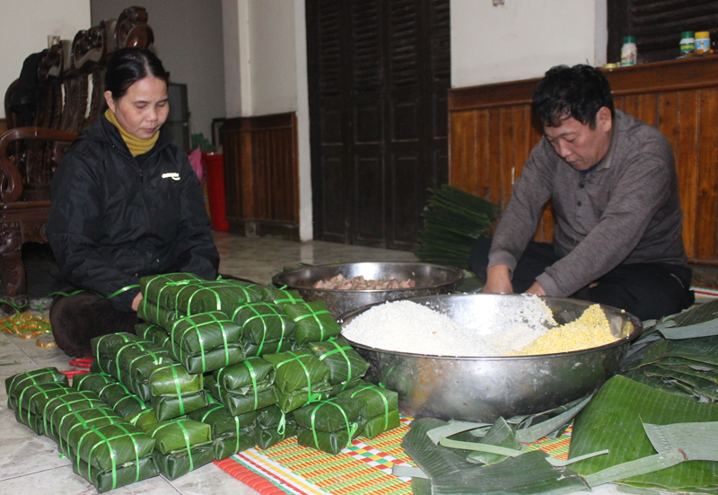Bánh chưng xanh đậm đà vị Tết