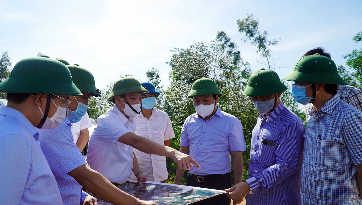Chào xuân mới, vững niềm tin!
