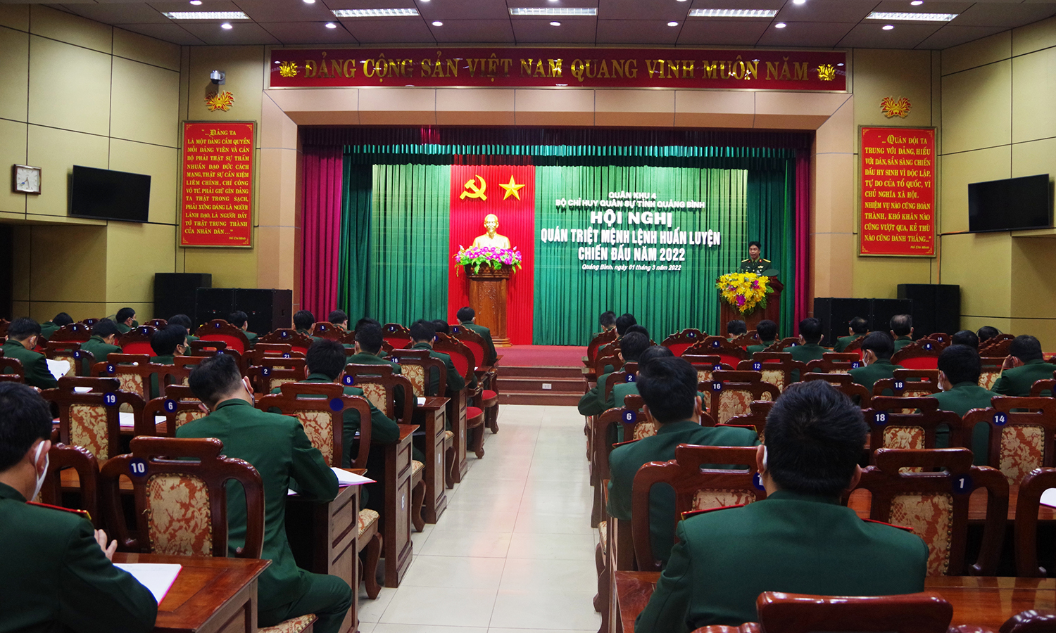 Quán triệt mệnh lệnh huấn luyện chiến đấu năm 2022