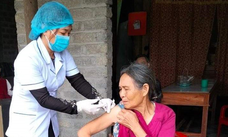 Tuyên Hóa: Đẩy nhanh tiến độ tiêm vắc-xin phòng Covid-19