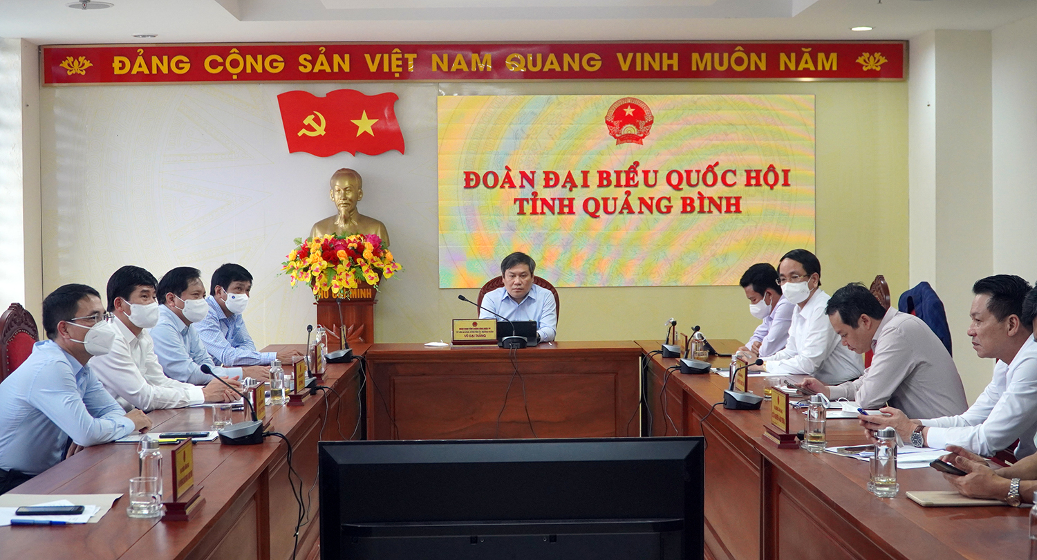 Đoàn Đại biểu Quốc hội tỉnh tham gia phiên chất vấn và trả lời chất vấn
