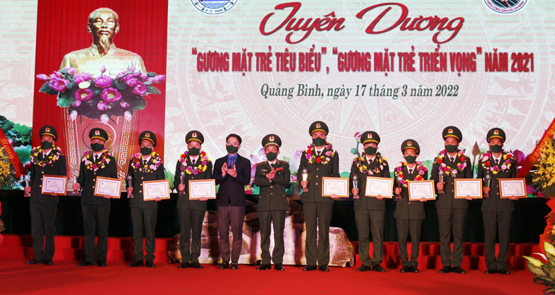 Tuyên dương 20 gương mặt trẻ Bộ đội Biên phòng năm 2021