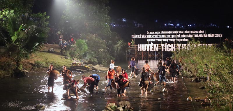 Ấn tượng chương trình nghệ thuật sân khấu thực cảnh "Huyền tích thác Bụt"