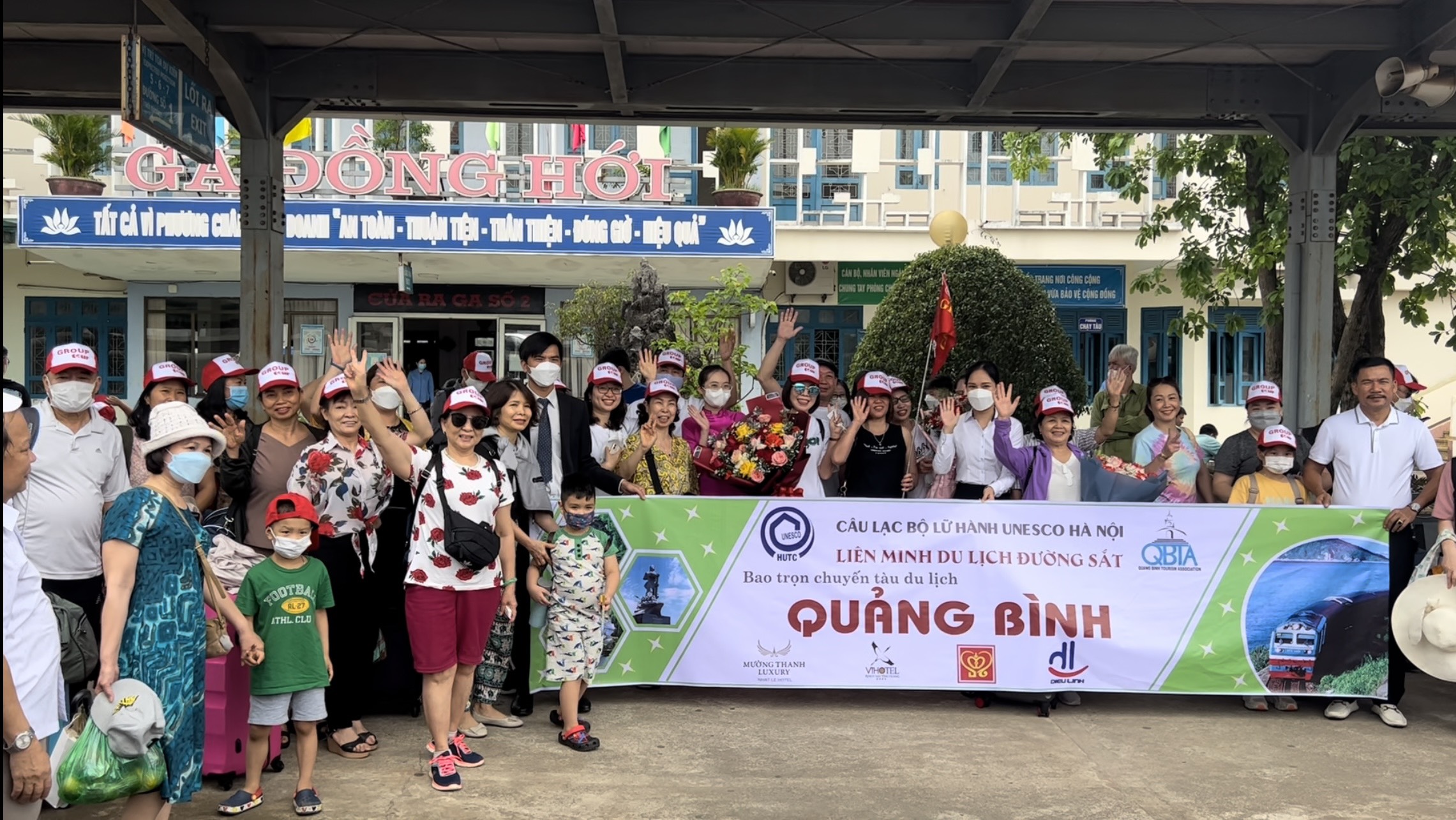 Đón đoàn tàu charter du lịch đến Quảng Bình