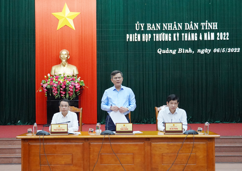 Ưu tiên chỉ đạo thực hiện các nhiệm vụ cấp bách, quan trọng