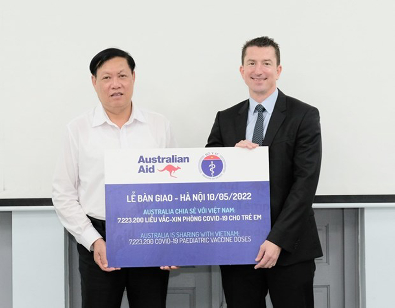 Tiếp nhận hơn 7,2 triệu liều vaccine COVID-19 do Australia tài trợ