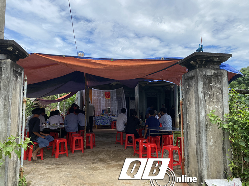 Tắm sông, một nam sinh lớp 10 tử vong