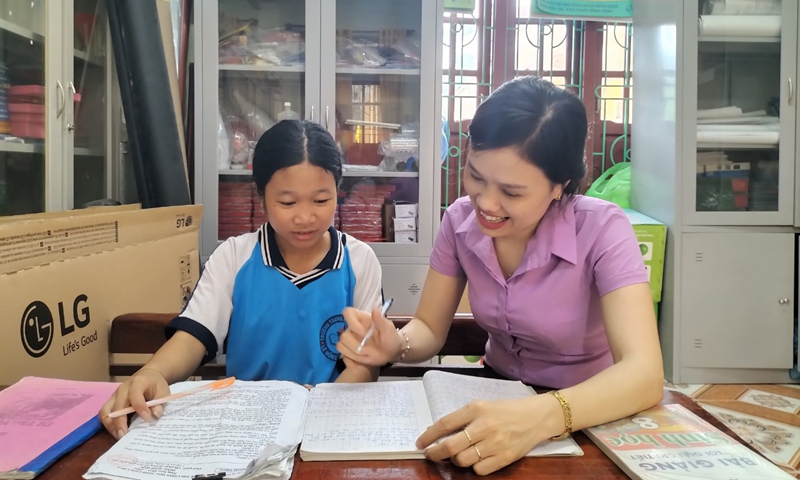 Cô giáo vùng cao tâm huyết với nghề