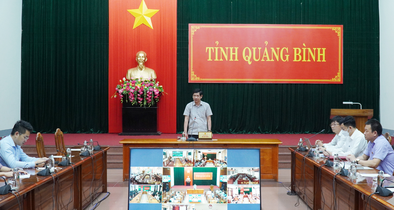 Quyết tâm hoàn thành tiêm vắc xin mũi nhắc lại cho người dân trong quý II/2022