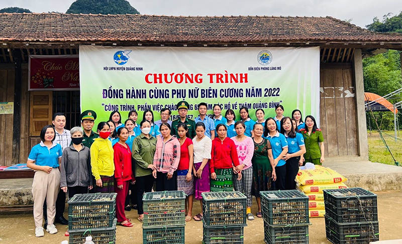 Đồng hành cùng phụ nữ biên cương