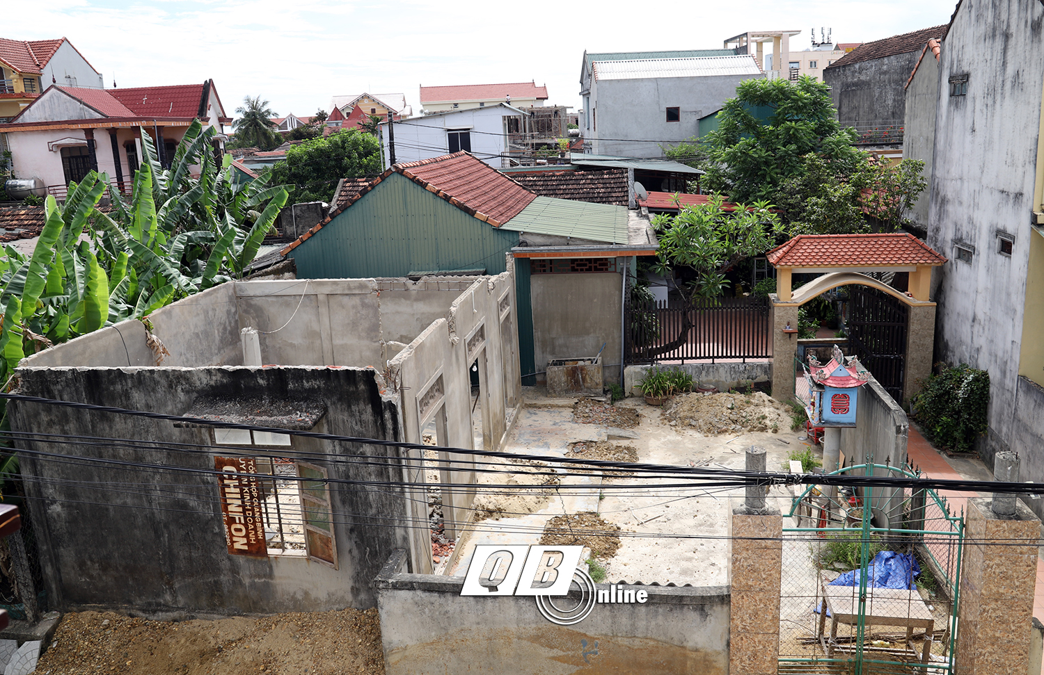 Đằng sau một lá đơn kêu cứu