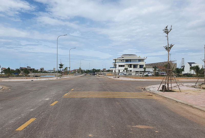 "Siết chặt" thị trường bất động sản và giá đất