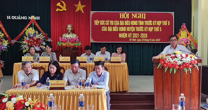 Đại biểu HĐND tỉnh tiếp xúc cử tri trước kỳ họp thứ 6