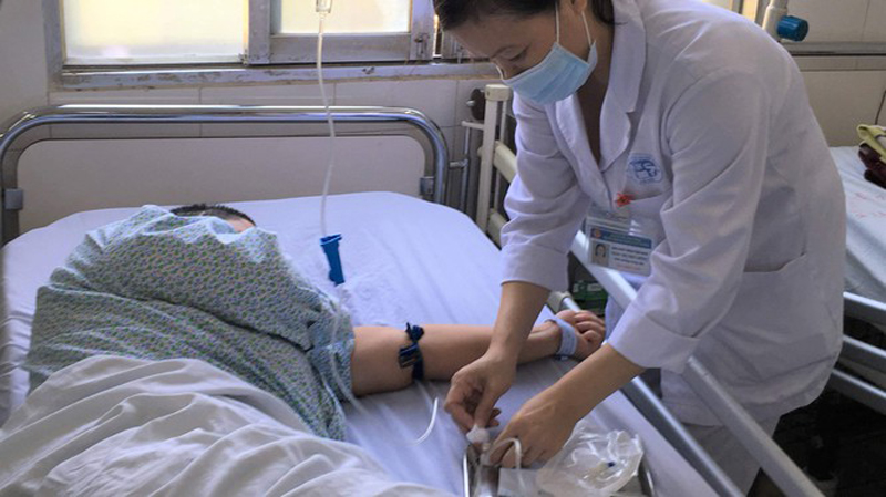 Đột quỵ mùa nắng nóng: Những dấu hiệu cần lưu ý
