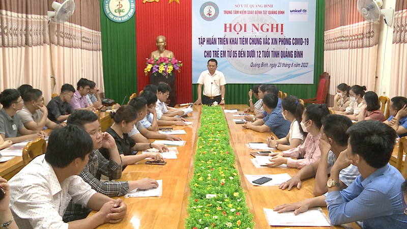 Chuẩn bị điều kiện bảo đảm an toàn tiêm vắc xin phòng Covid-19 cho các nhóm đối tượng
