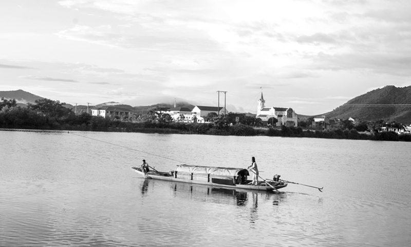 Mẹ và tháng tám