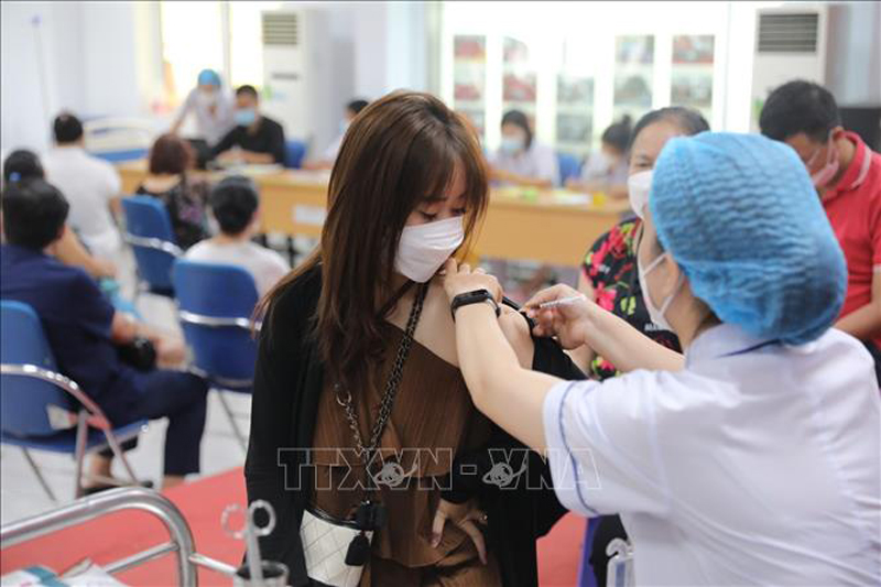Tăng tốc tiêm vaccine COVID-19 khi kháng thể bảo vệ giảm theo thời gian