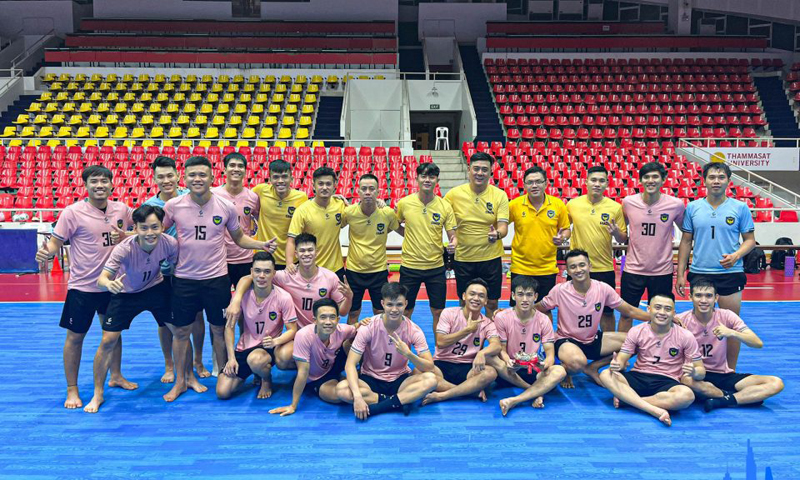 Thưởng "nóng" CLB Sahako vì đã giành được vé vào bán kết AFF futsal Cup 2022