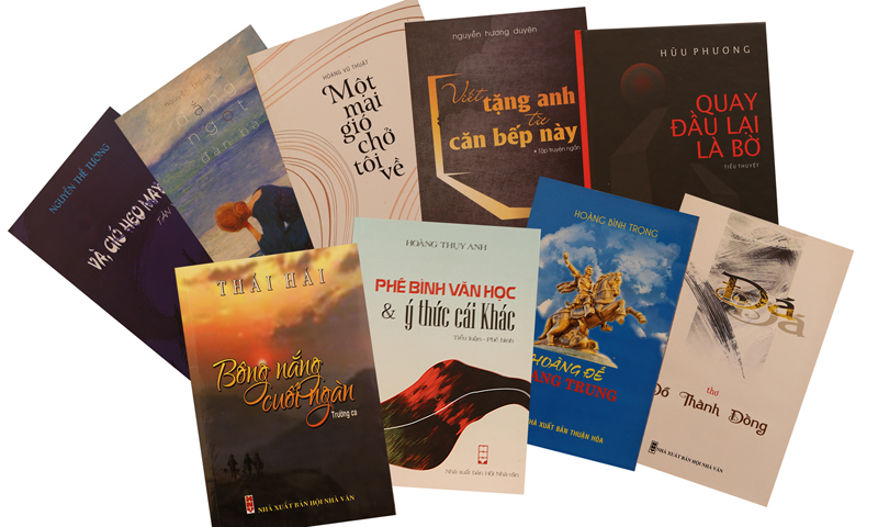 Nhìn lại và bước tiếp