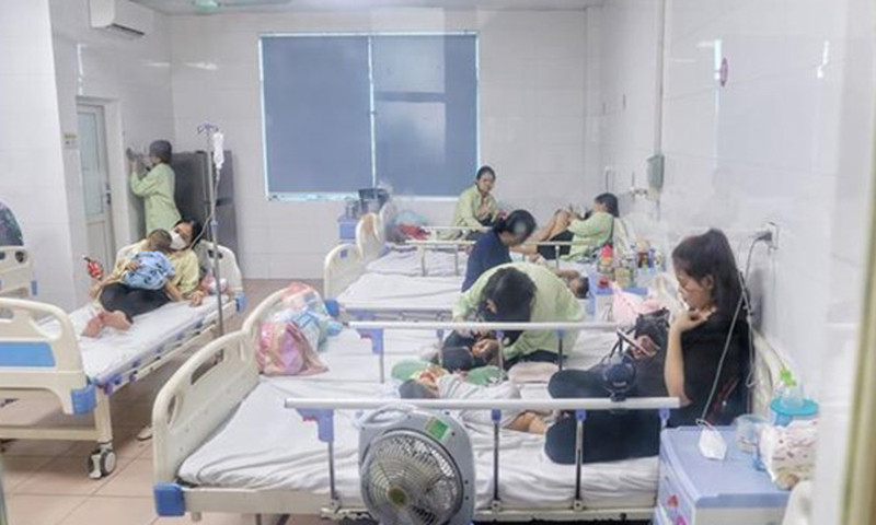Hơn 300 trẻ em mắc Adeno nhập viện, Bộ Y tế yêu cầu không để bùng dịch