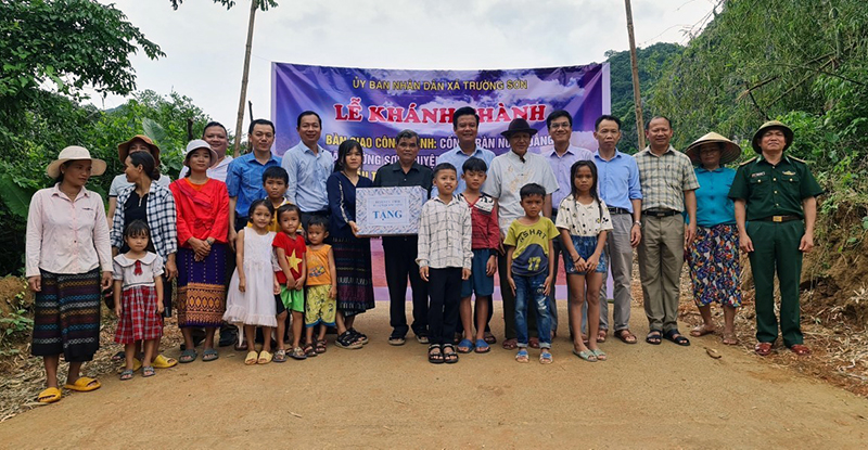 Khánh thành công trình cống tràn ở xã Trường Sơn