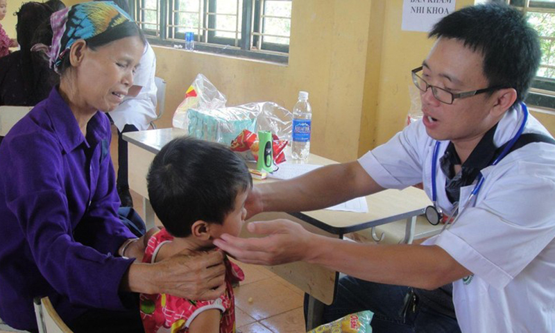 Dấu hiệu cảnh báo nguy hiểm trong sốt xuất huyết Dengue