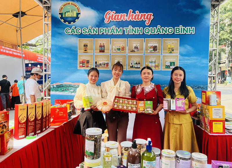 Cùng doanh nghiệp đưa hàng Việt đến người tiêu dùng