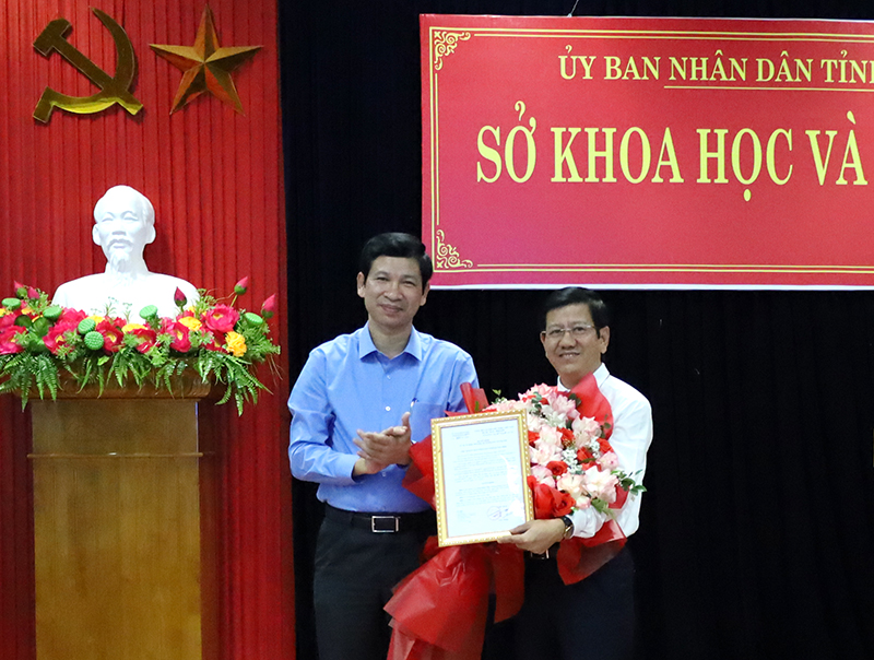 Công bố quyết định bổ nhiệm Phó Giám đốc Sở Khoa học và Công nghệ