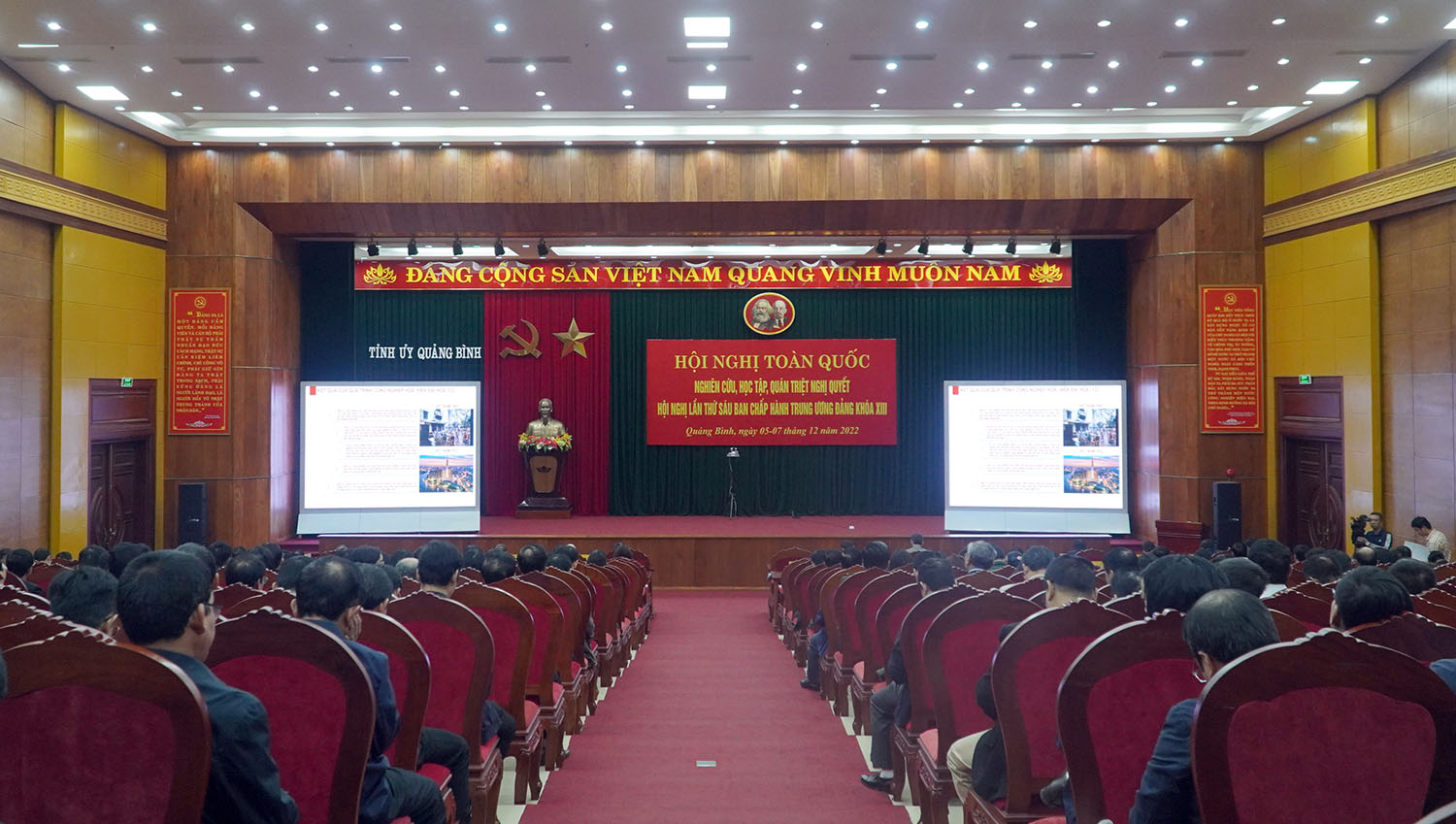 Quán triệt sâu sắc tư tưởng chỉ đạo để triển khai thực hiện nghị quyết hiệu quả