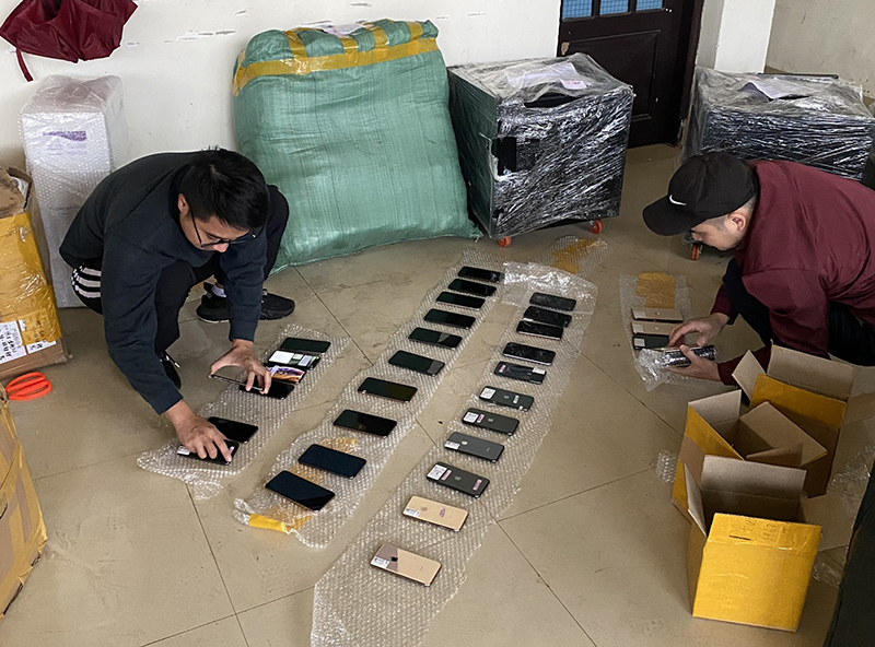 Bắt giữ số lượng lớn hàng điện tử trị giá hơn 600 triệu đồng không có hóa đơn, chứng từ