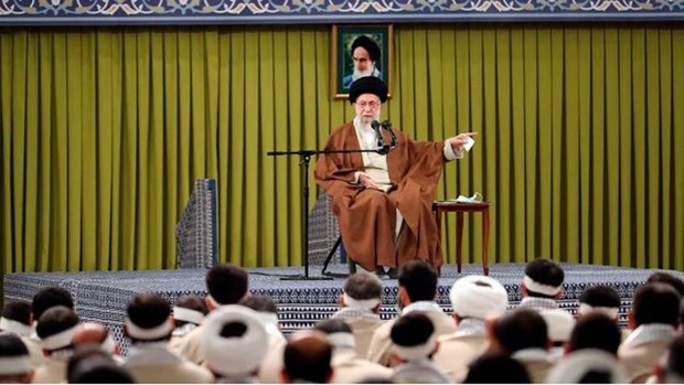 Iran triệu Đại sứ Pháp liên quan đến tranh biếm họa ở Charlie Hebdo
