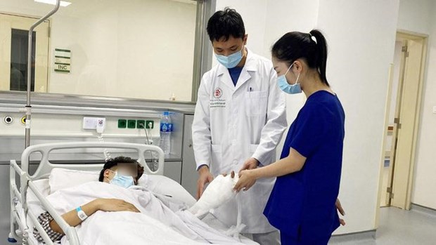 Nhiều trẻ bị thương do tự chế và sử dụng pháo trong dịp cận Tết