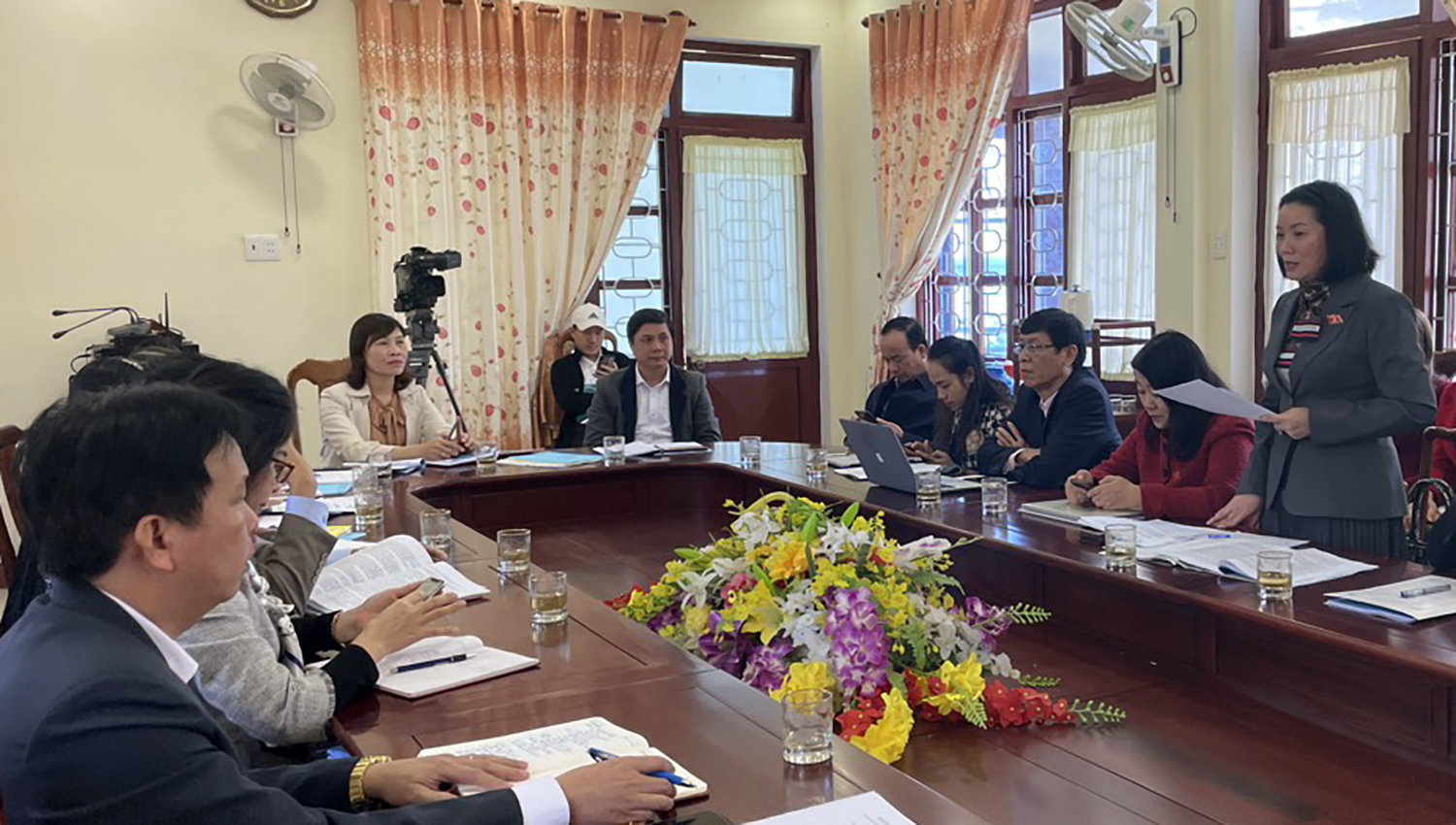 Đổi mới chương trình, sách giáo khoa giáo dục phổ thông bước đầu đạt kết quả tích cực