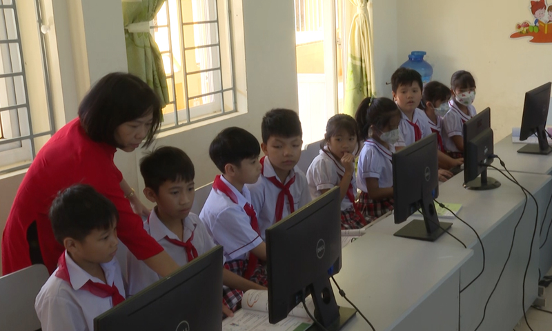 Xây dựng giáo dục thích ứng trên nền tảng số