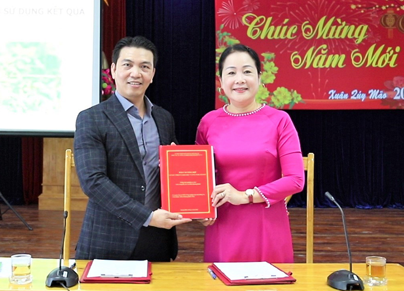 Chuyển giao quyền sử dụng kết quả nghiên cứu khoa học