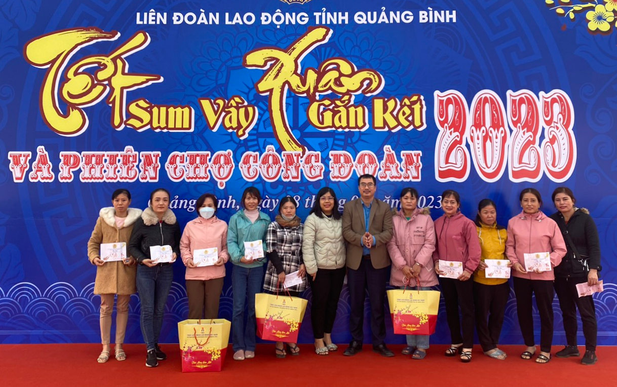 Nỗ lực chăm lo đời sống đoàn viên, người lao động khó khăn